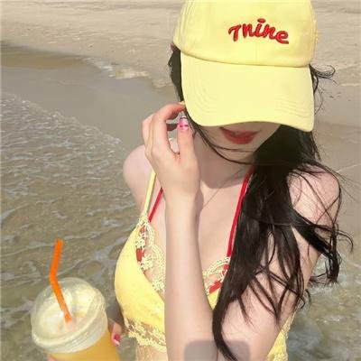 水瓶座女孩